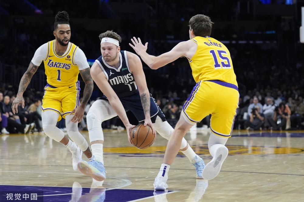 他的战术风 他的战术风